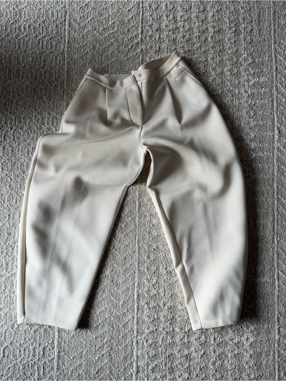 Nike Cream Mid-rise Loose Pants